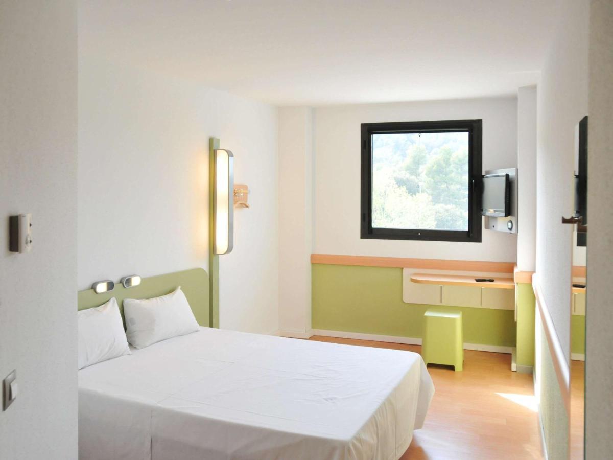 Ibis Budget Girona Costa Brava Esterno foto