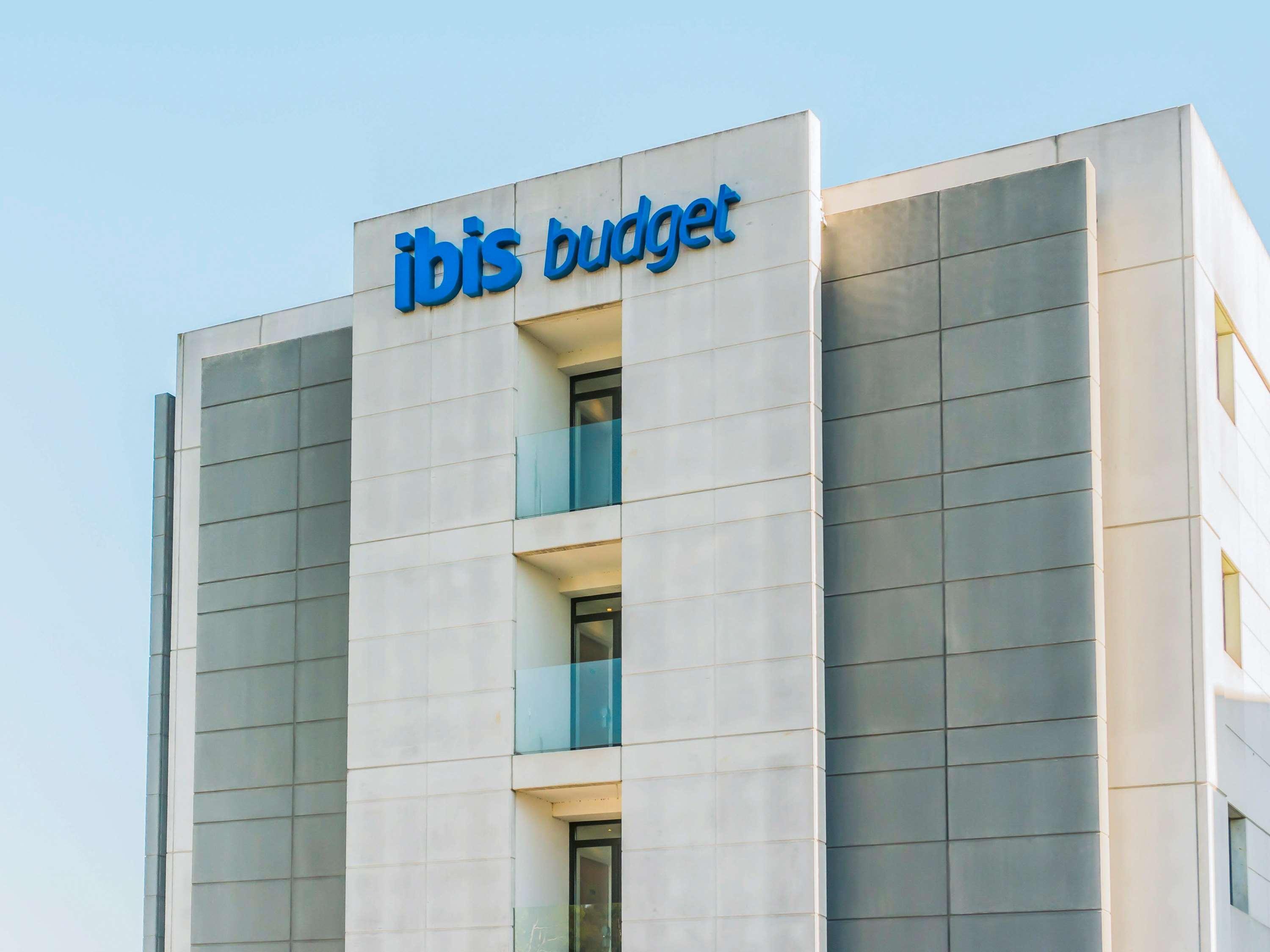 Ibis Budget Girona Costa Brava Esterno foto