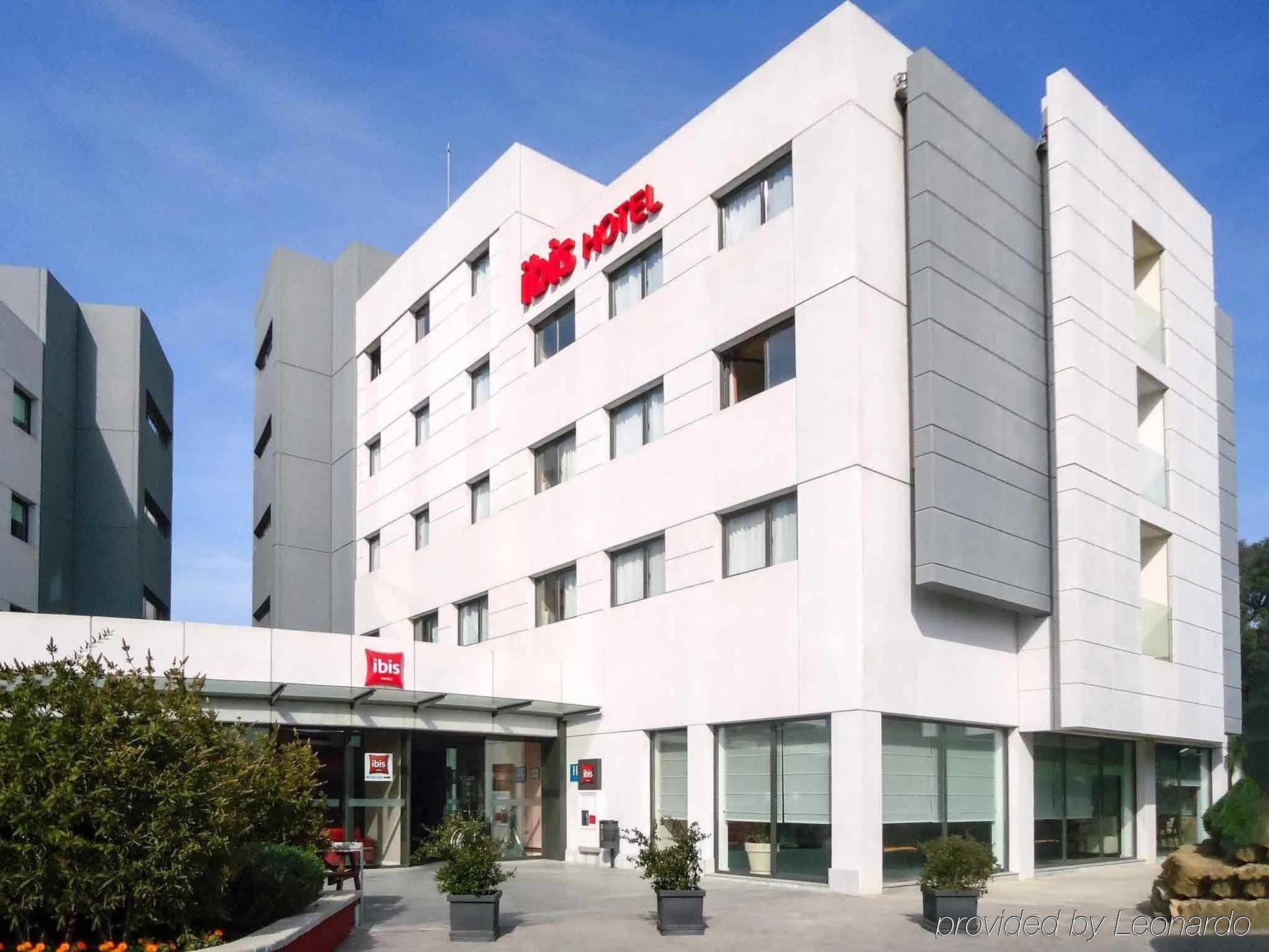 Ibis Budget Girona Costa Brava Esterno foto